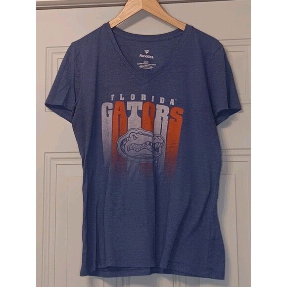 Florida Gators Women’s Fanatics Blue V-Neck Short Sleeve T-Shirt -Size Large - Picture 1 of 3